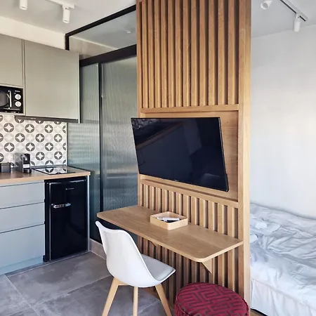 Small Elegant House Apartmán *