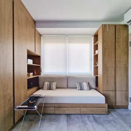 Small Elegant House * 塞萨洛尼基